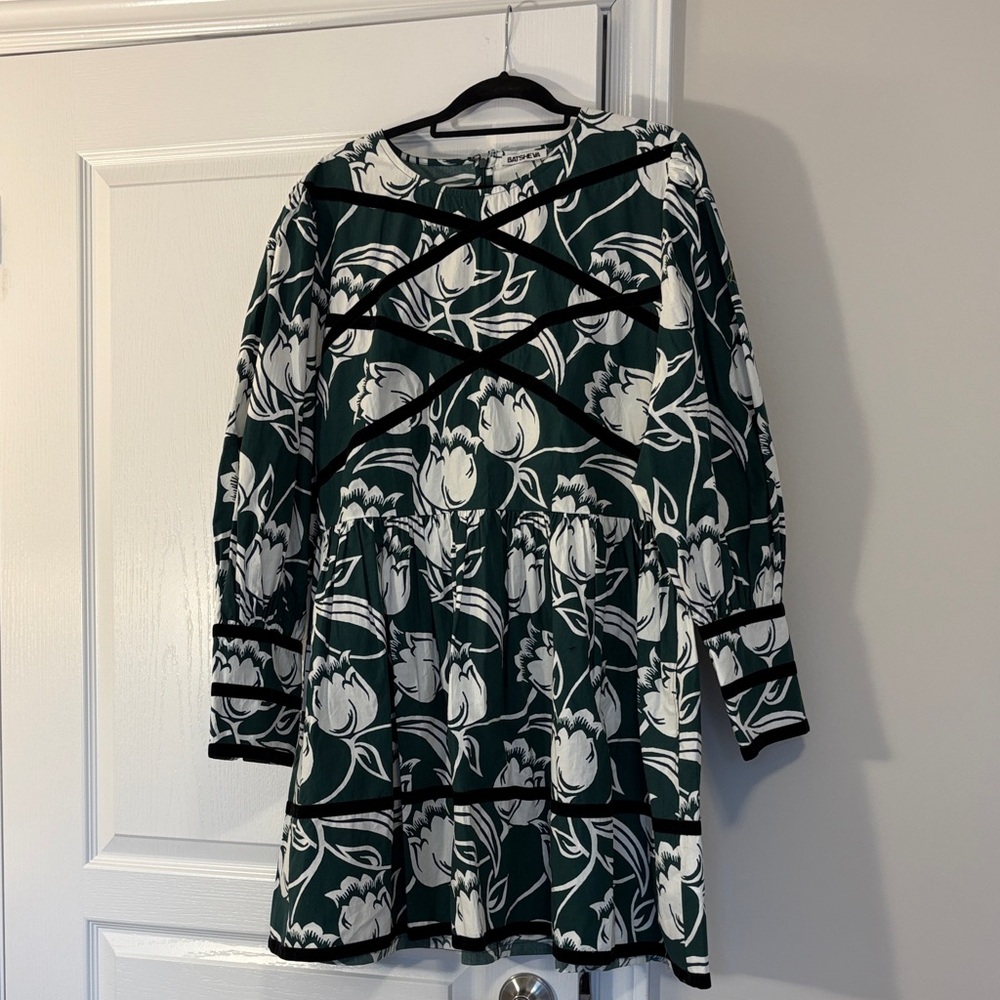 Batsheva Floral Long Sleeve Dress in Green and White - Picture 2 of 4